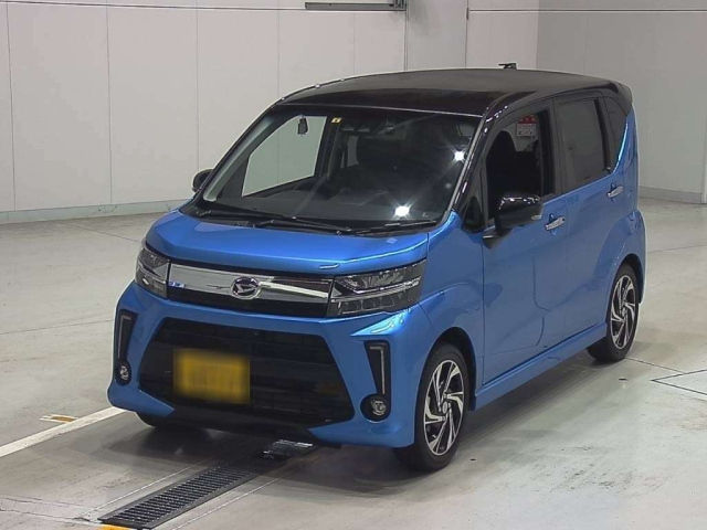 Used Daihatsu MOVE 2022 for sale.