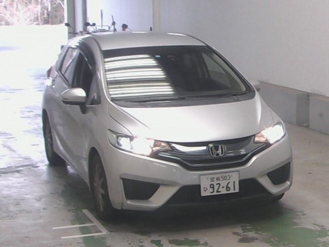 Used Honda FIT HYBRID 2013 for sale.