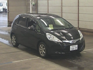 Used Honda FIT 2012 for sale.