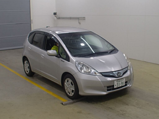 Used Honda FIT 2011 for sale.