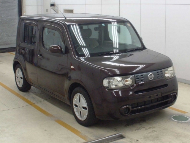 Used Nissan CUBE 2011 for sale.