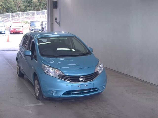 Used Nissan NOTE 2014 for sale.