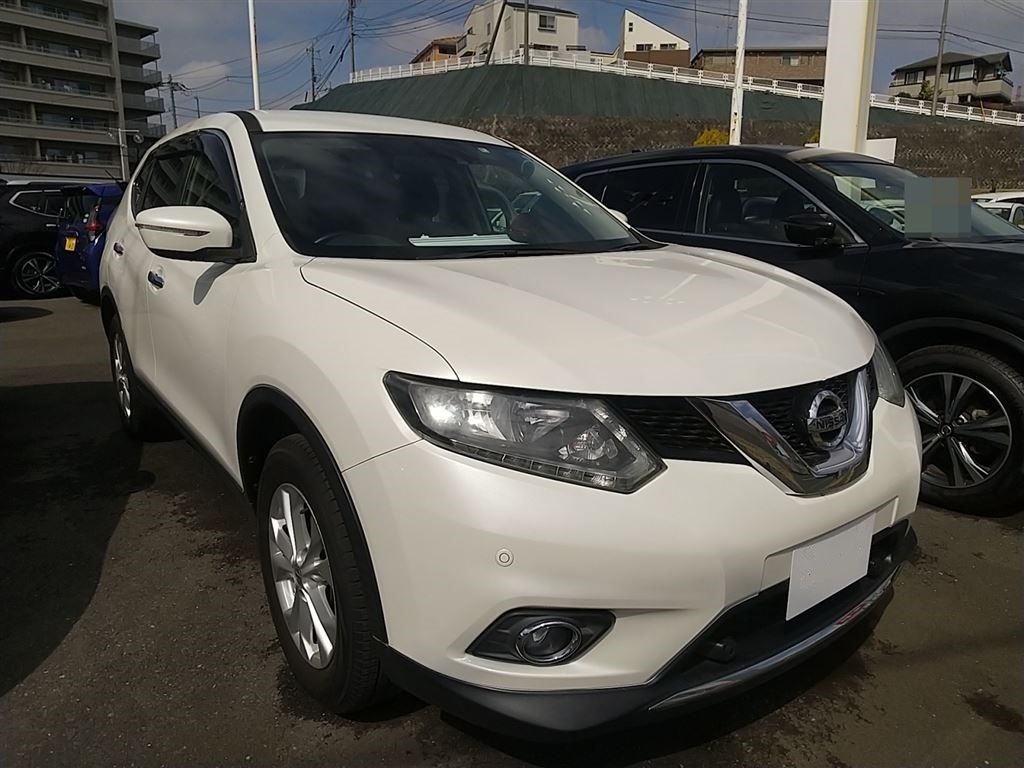 Used Nissan XTRAIL 2016 for sale.