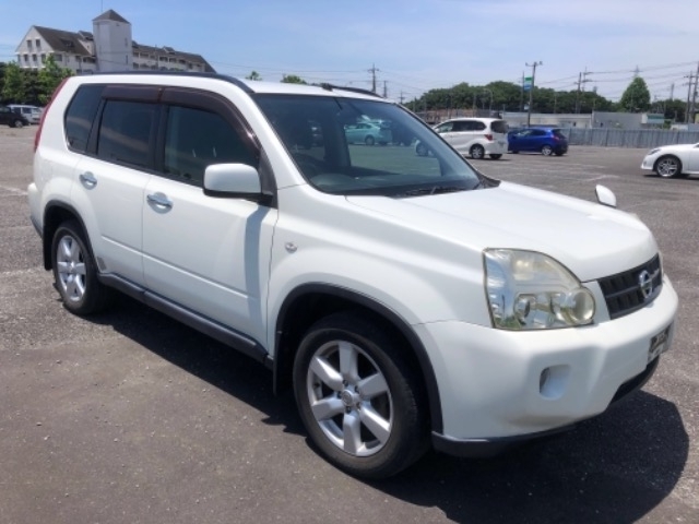 Used Nissan XTRAIL 2009 for sale.