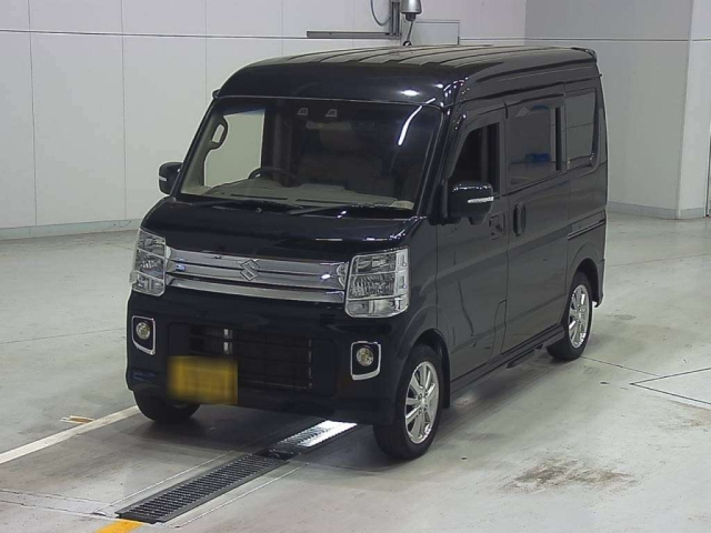 Used Suzuki EVERY WAGON 2020 for sale.