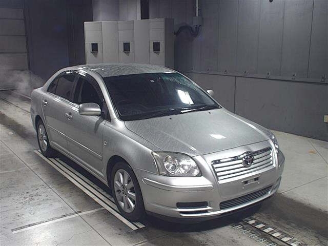Used Toyota AVENSIS SEDAN 2005 for sale.