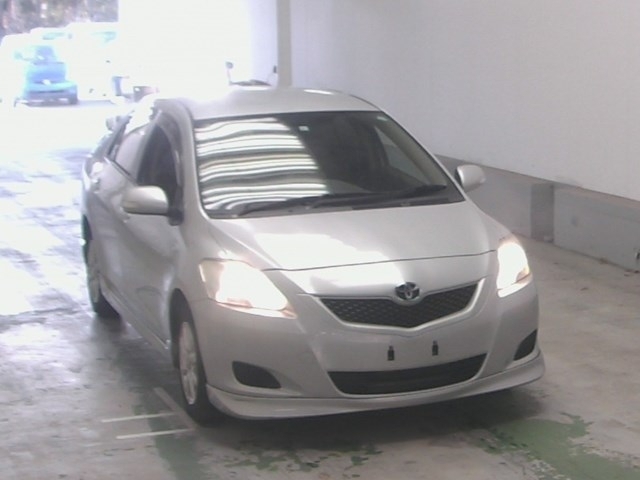 Used Toyota BELTA 2011 for sale.