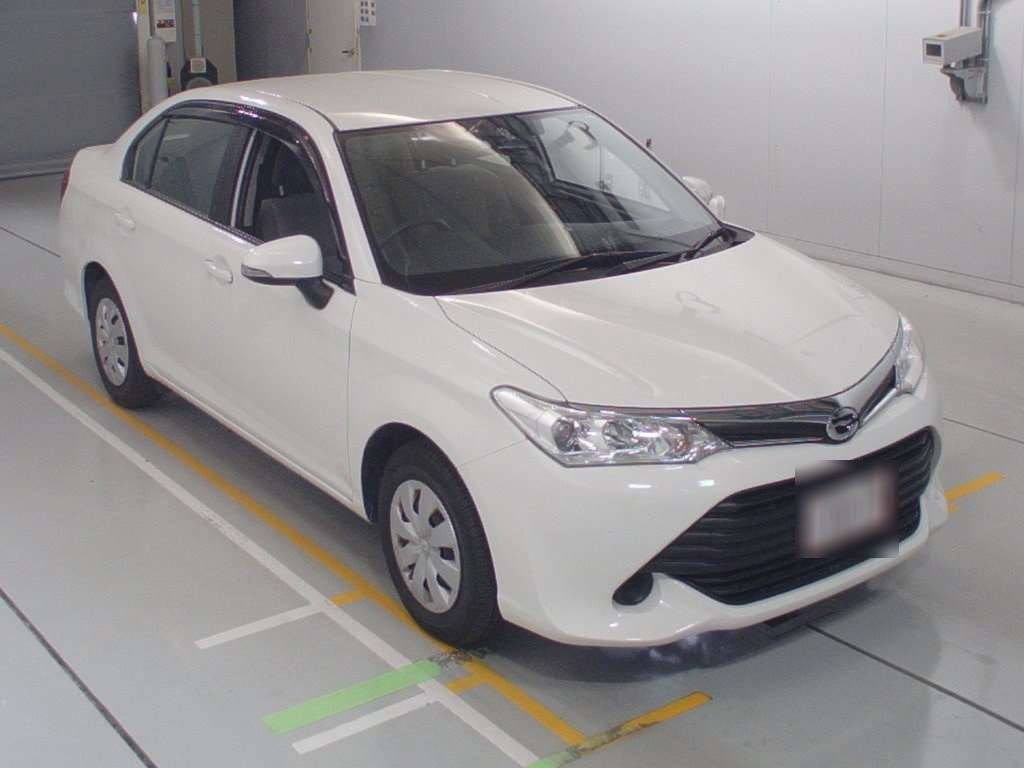 Used Toyota COROLLA AXIO 2018 for sale.