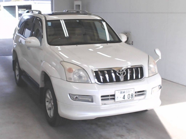 Used Toyota LAND CRUISER PRADO 2005 for sale.