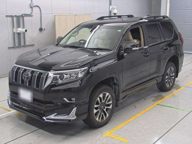 Used Toyota LAND CRUISER PRADO 2020 for sale.