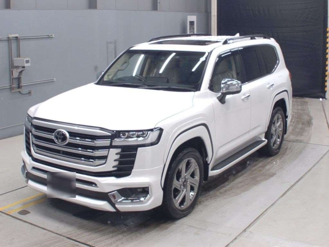 Used Toyota LAND CRUISER 2022 for sale.