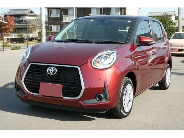Used Toyota PASSO 2020 for sale.