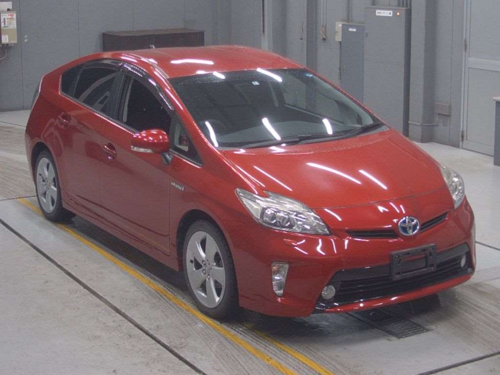 Used Toyota PRIUS 2015 for sale.