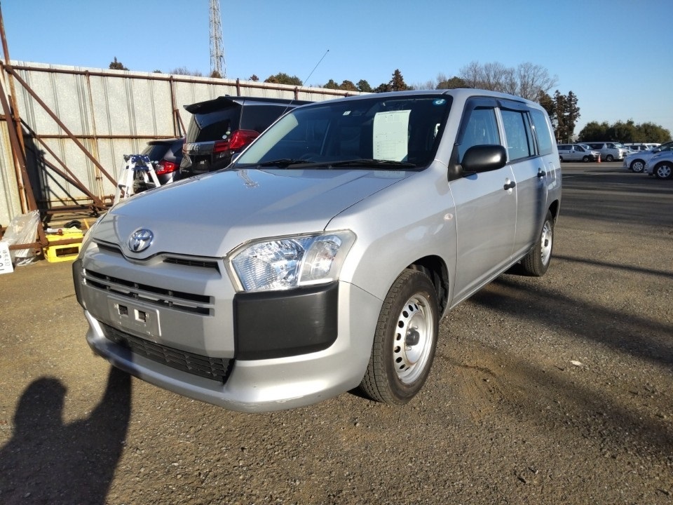 Used Toyota PROBOX WAGON 2018 for sale.