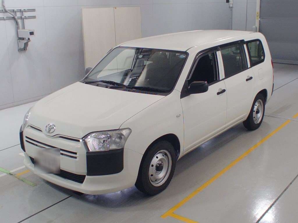Used Toyota PROBOX WAGON 2018 for sale.