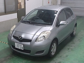 Used Toyota VITZ 2008 for sale.