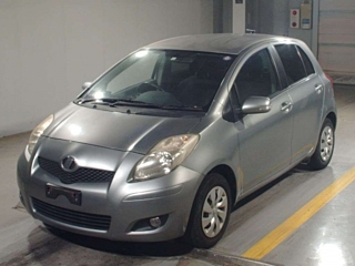 Used Toyota VITZ 2008 for sale.