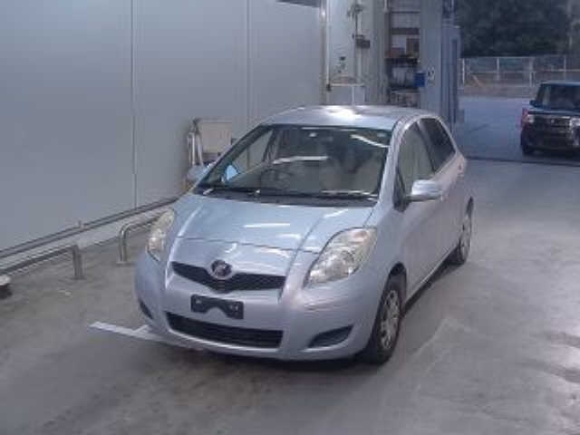 Used Toyota VITZ 2009 for sale.