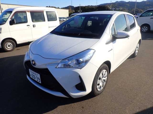 Used Toyota VITZ 2018 for sale.
