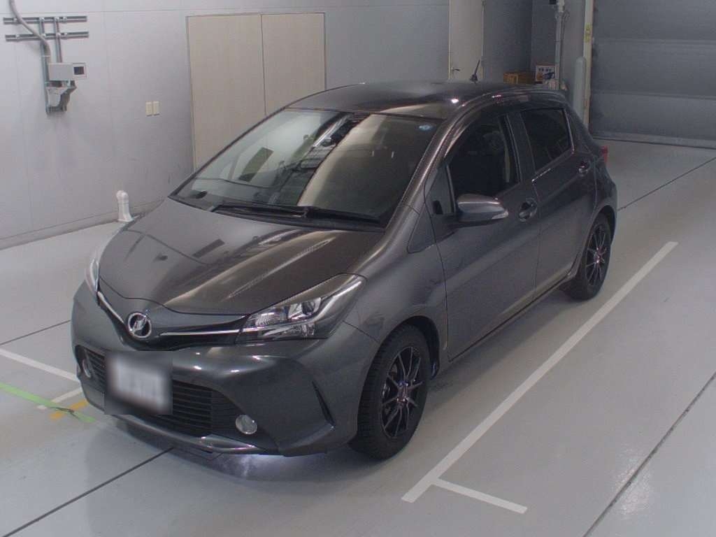 Used Toyota VITZ 2015 for sale.