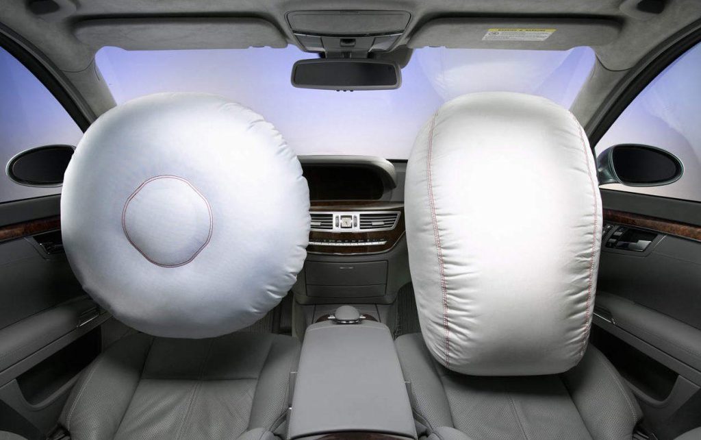 What are airbags & how it can save your life?