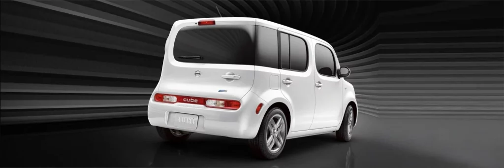 Nissan Cube Price and Specification in Pakistan